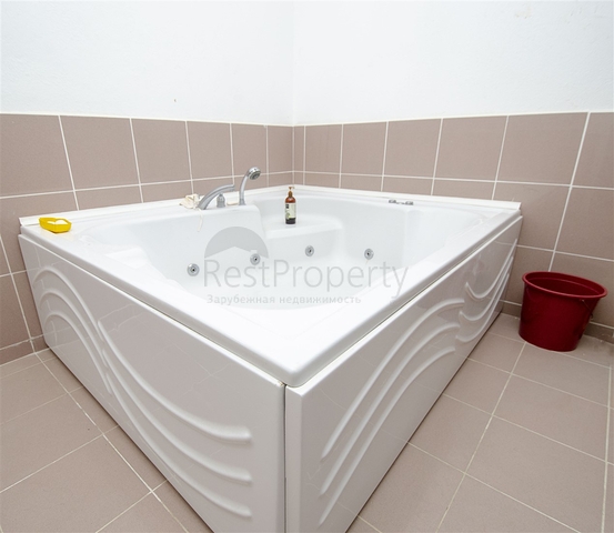 فيلا منفصلة 3 + 1 مع الأثاث في جوينوك كيمير