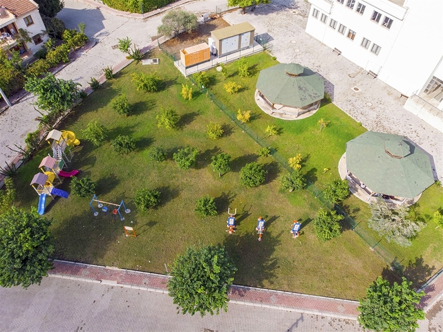 فيلا منفصلة 3 + 1 مع الأثاث في جوينوك كيمير