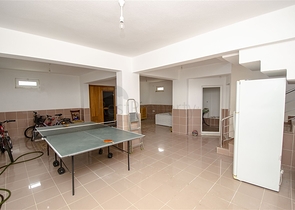 فيلا منفصلة 3 + 1 مع الأثاث في جوينوك كيمير