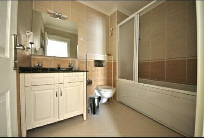 ضمن مجمع خمس نجوم - فيلا صغيرة للبيع بسعر مميز - الانيا 