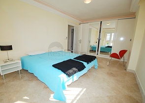 شقة عائلية واسعة - باطلالة خلابة - في الانيا 