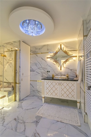 لعشاق الفخامة والتميز - دوبلكس فاخرة باطلالة بحر في الانيا 