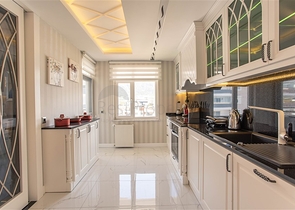 لعشاق الفخامة والتميز - دوبلكس فاخرة باطلالة بحر في الانيا 