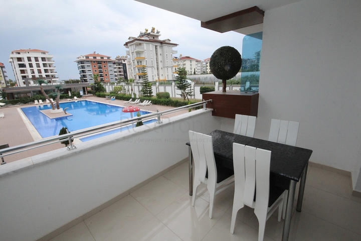 شقة مفروشة ضمن مجمع سكني حديث في كاستل / الانيا 