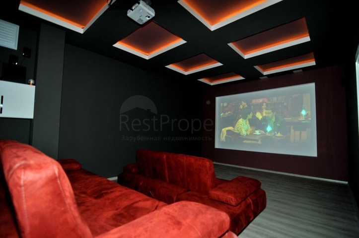 شقة مفروشة ضمن مجمع فاخر في كاستل / الانيا 