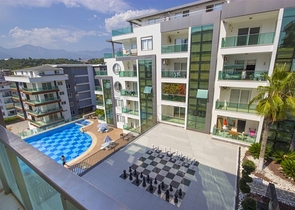 شقة مفروشة ضمن مجمع فاخر في كاستل / الانيا 