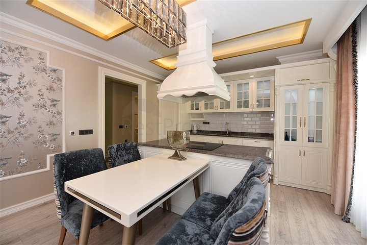 قمة الفخامة - شقة اطلالة بحر مباشرة في مركز الانيا 