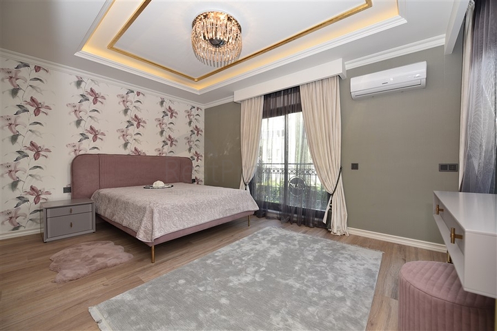 قمة الفخامة - شقة اطلالة بحر مباشرة في مركز الانيا 