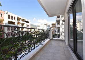 قمة الفخامة - شقة اطلالة بحر مباشرة في مركز الانيا 