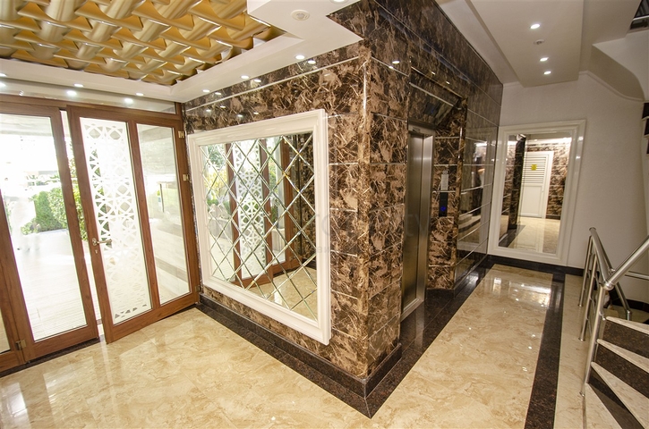 شقة النخبة 1 +1 مع الأثاث 150 متر من البحر ومشروع المارينا