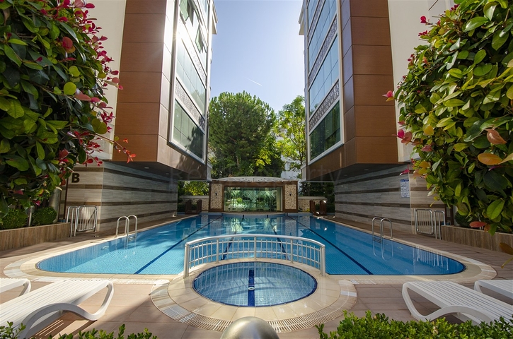 شقة النخبة 1 +1 مع الأثاث 150 متر من البحر ومشروع المارينا