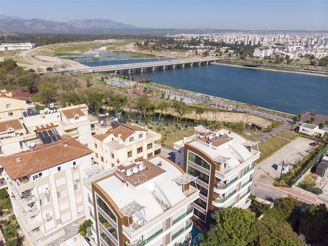 شقة النخبة 1 +1 مع الأثاث 150 متر من البحر ومشروع المارينا