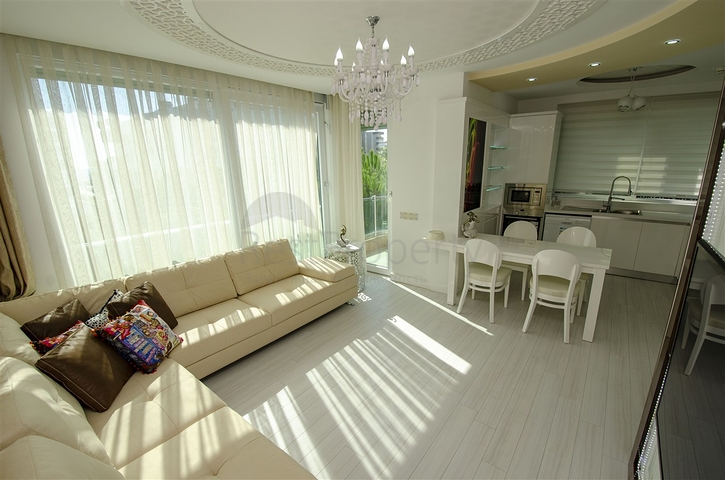 شقة النخبة 1 +1 مع الأثاث 150 متر من البحر ومشروع المارينا