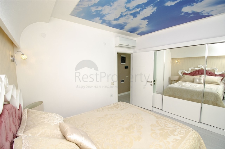 شقة النخبة 1 +1 مع الأثاث 150 متر من البحر ومشروع المارينا