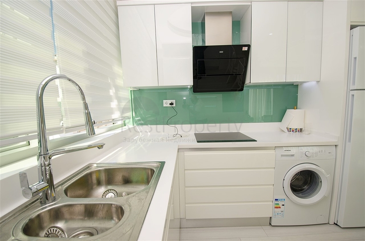 شقة النخبة 1 +1 مع الأثاث 150 متر من البحر ومشروع المارينا