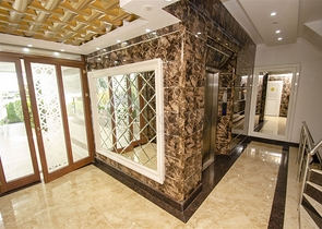 شقة النخبة 1 +1 مع الأثاث 150 متر من البحر ومشروع المارينا