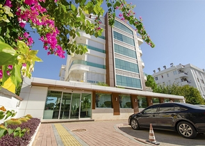 شقة النخبة 1 +1 مع الأثاث 150 متر من البحر ومشروع المارينا