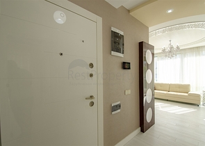 شقة النخبة 1 +1 مع الأثاث 150 متر من البحر ومشروع المارينا