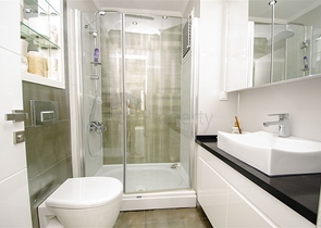 شقة النخبة 1 +1 مع الأثاث 150 متر من البحر ومشروع المارينا