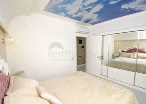 شقة النخبة 1 +1 مع الأثاث 150 متر من البحر ومشروع المارينا