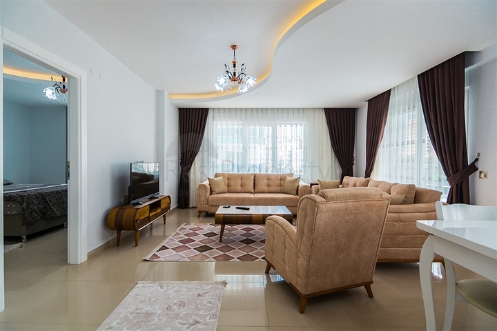 شقة غرفة نوم وصالة مفروشة ضمن مجمع سكني حديث في الانيا 