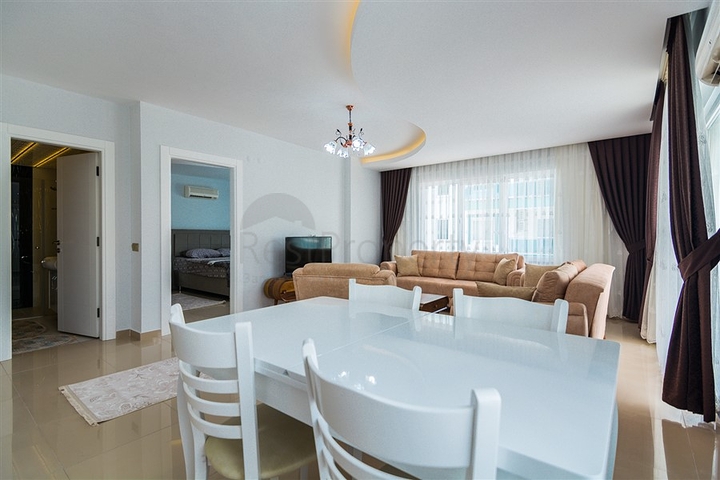 شقة غرفة نوم وصالة مفروشة ضمن مجمع سكني حديث في الانيا 