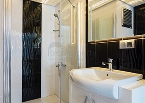 شقة غرفة نوم وصالة مفروشة ضمن مجمع سكني حديث في الانيا 