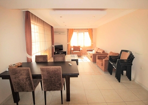 شقة مفروشة للبيع - قريبة من البحر ومن المركز - الانيا 