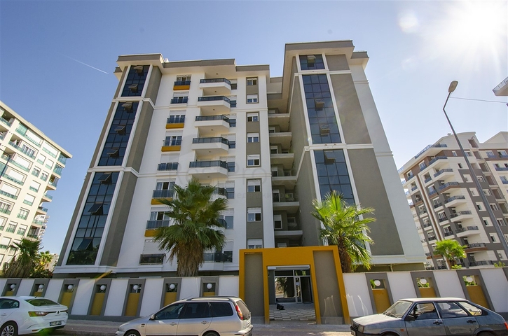 شقة 1 + 1 في حي اونجلي بسعر مغري