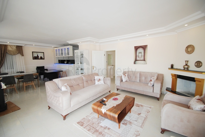 فيلا مستقلة باطلالة بحر - مفروشة -  في منطقة كارجي جاك / الانيا 