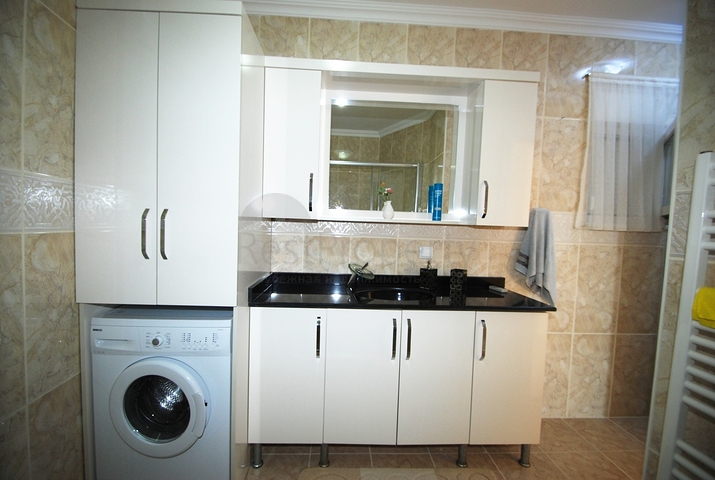 فيلا مستقلة باطلالة بحر - مفروشة -  في منطقة كارجي جاك / الانيا 