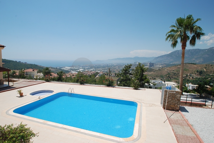 فيلا مستقلة باطلالة بحر - مفروشة -  في منطقة كارجي جاك / الانيا 