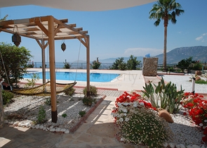 فيلا مستقلة باطلالة بحر - مفروشة -  في منطقة كارجي جاك / الانيا 