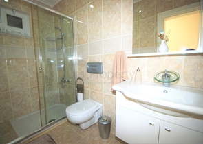 فيلا مستقلة باطلالة بحر - مفروشة -  في منطقة كارجي جاك / الانيا 