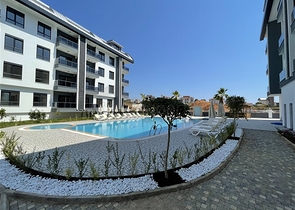 فرصة استثمارية - مجمع سكني قيد الانشاء في منطقة اوبا المركزية / الانيا 