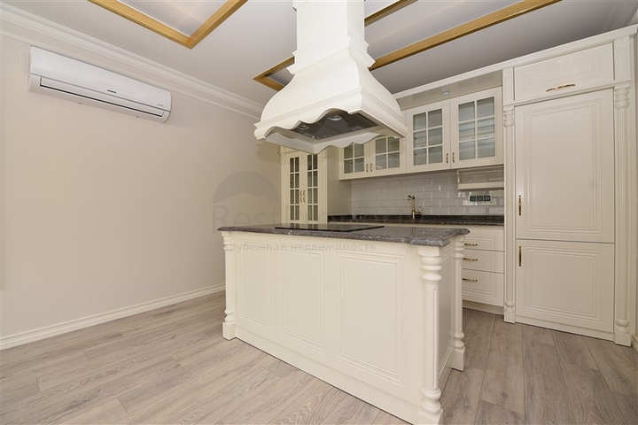 فرصة ذهبية لتملك شقة فاخرة ضمن افخم مجمعات الانيا 