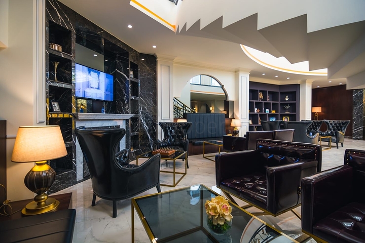 فرصة ذهبية لتملك شقة فاخرة ضمن افخم مجمعات الانيا 