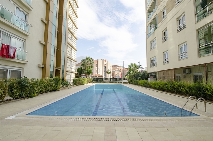 شقة مفروشة 1 +1 في أنطاليا