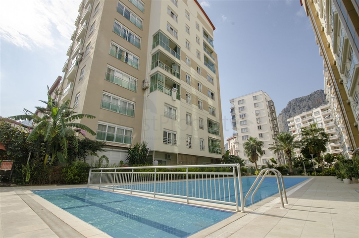 شقة مفروشة 1 +1 في أنطاليا