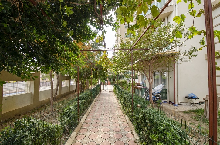 شقة مفروشة 1 +1 في أنطاليا