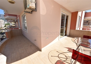 اطلالة بحر مباشرة - شقة مفروشة بتصميم غرفتين وصالة للبيع في الانيا 