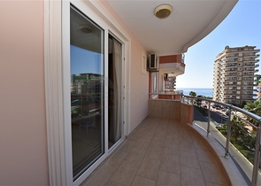 اطلالة بحر مباشرة - شقة مفروشة بتصميم غرفتين وصالة للبيع في الانيا 