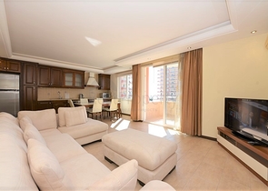 اطلالة بحر مباشرة - شقة مفروشة بتصميم غرفتين وصالة للبيع في الانيا 