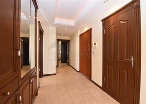 اطلالة بحر مباشرة - شقة مفروشة بتصميم غرفتين وصالة للبيع في الانيا 