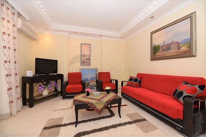 شقة عائلية مفروشة ضمن مجمع سكني في الانيا 