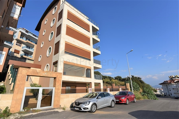 دوبلكس فاخرة مع اطلالة بحر وقلعة - مركز الانيا