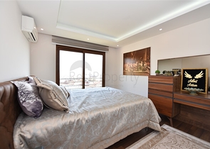 دوبلكس فاخرة مع اطلالة بحر وقلعة - مركز الانيا