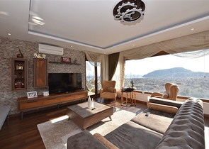 دوبلكس فاخرة مع اطلالة بحر وقلعة - مركز الانيا