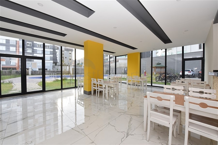 شقة عائلية - ثلاث غرف وصالة ومطبخ منفصل -ضمن مجمع سكني في مهموتلار / الانيا 