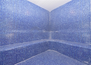 شقة عائلية - ثلاث غرف وصالة ومطبخ منفصل -ضمن مجمع سكني في مهموتلار / الانيا 